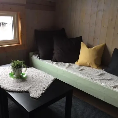 Holiday home Smivolden Rorbu *